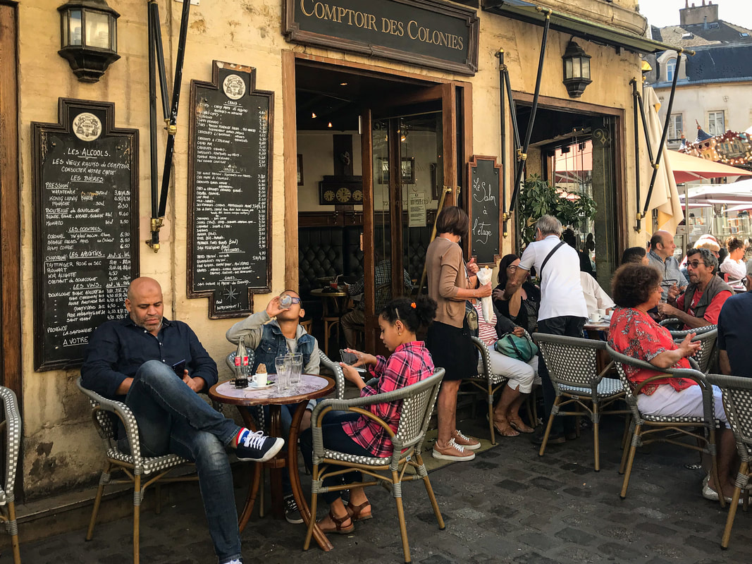 Dijon, France / The Disappearing French Bistro / Karen McCann / EnjoyLivingAbroad.com